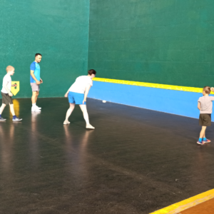 Euskal Pilota eta Oteizaren frontoiak